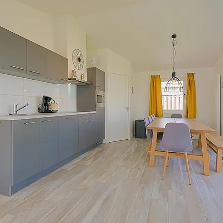 Ferienhaus Familiehuis Westenwind - Aan Zee *